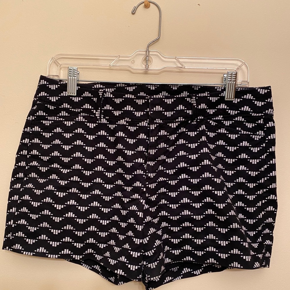 Super cute Old navy Pixie style